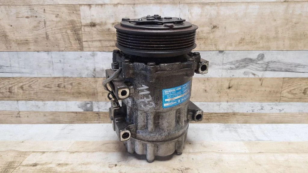 Air conditioning (A/C) compressor (pump) 3M5H19D629HE