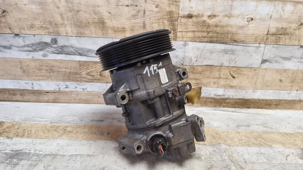 Air conditioning (A/C) compressor (pump) – Toyota Corolla Verso AR10 (2004-2009)