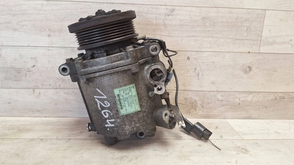 Air conditioning (A/C) compressor (pump) 7813A010