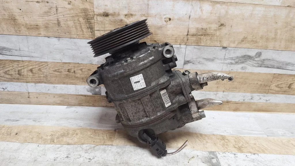 Air conditioning (A/C) compressor (pump) 1K0820803F