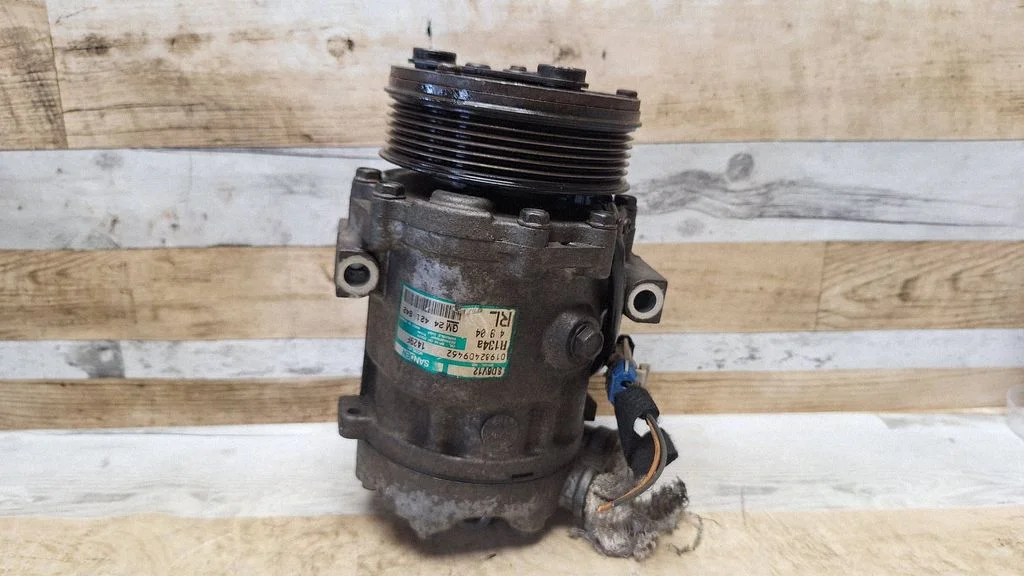 Air conditioning (A/C) compressor (pump) 24421842