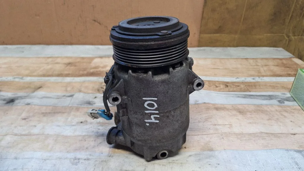 Air conditioning (A/C) compressor (pump) 6561047