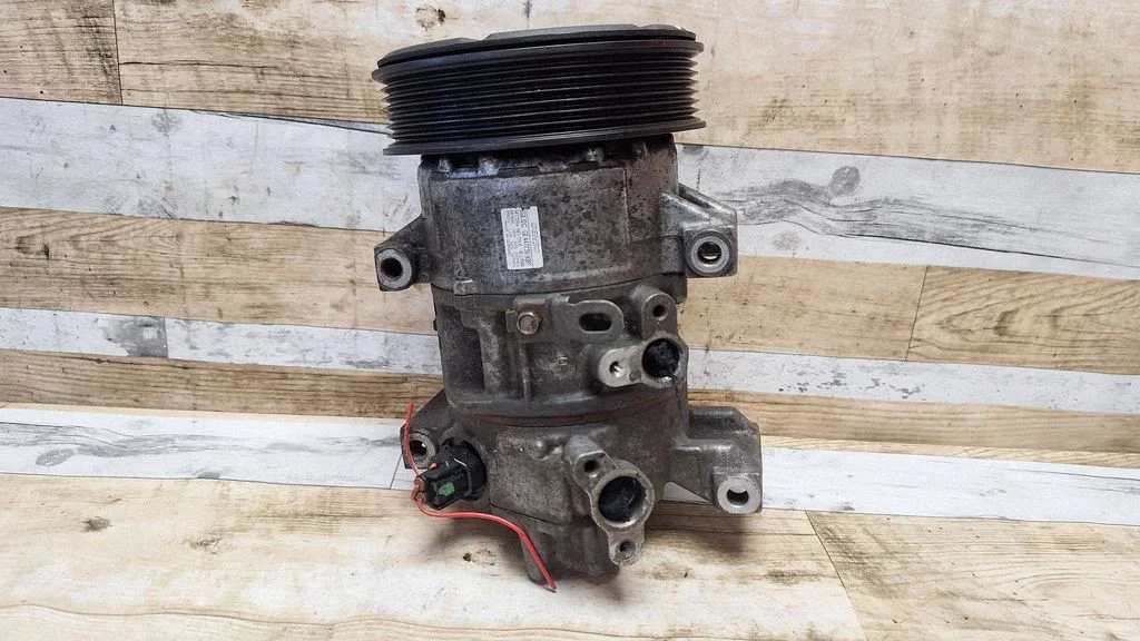 Air conditioning (A/C) compressor (pump) – Toyota Avensis T250 (2003-2006)