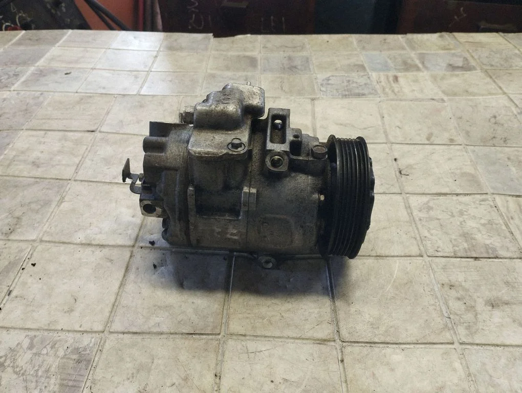 Sprężarka klimatyzacji 6Q0820803D