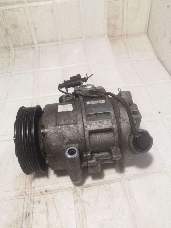 Kliimakompressor (pump) – Volkswagen Polo (2002-2005)