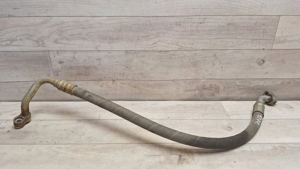Air conditioning (A/C) pipe/hose