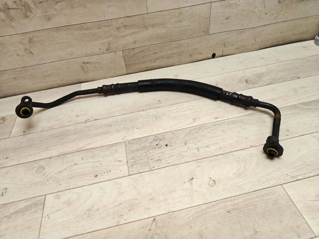 Air conditioning (A/C) pipe/hose