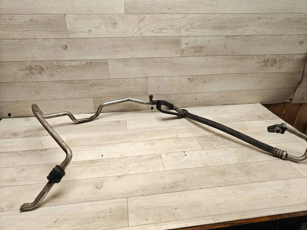 Air conditioning (A/C) pipe/hose
