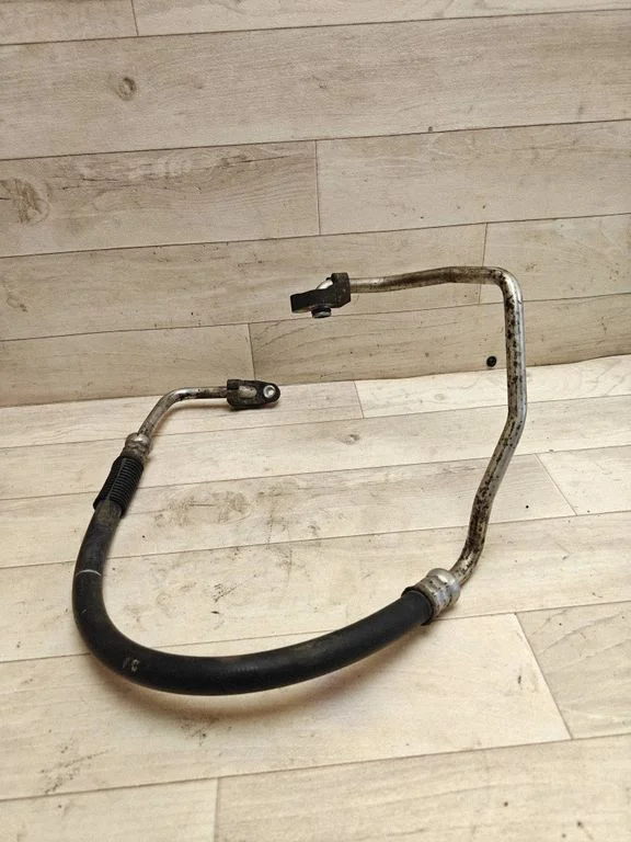 Air conditioning (A/C) pipe/hose