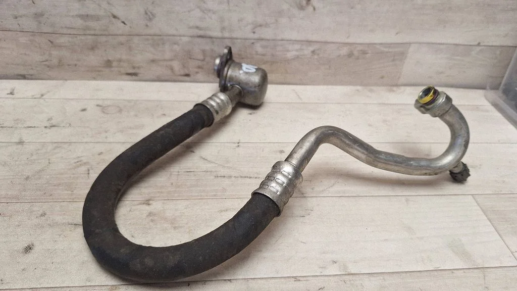 Air conditioning (A/C) pipe/hose A6462300356