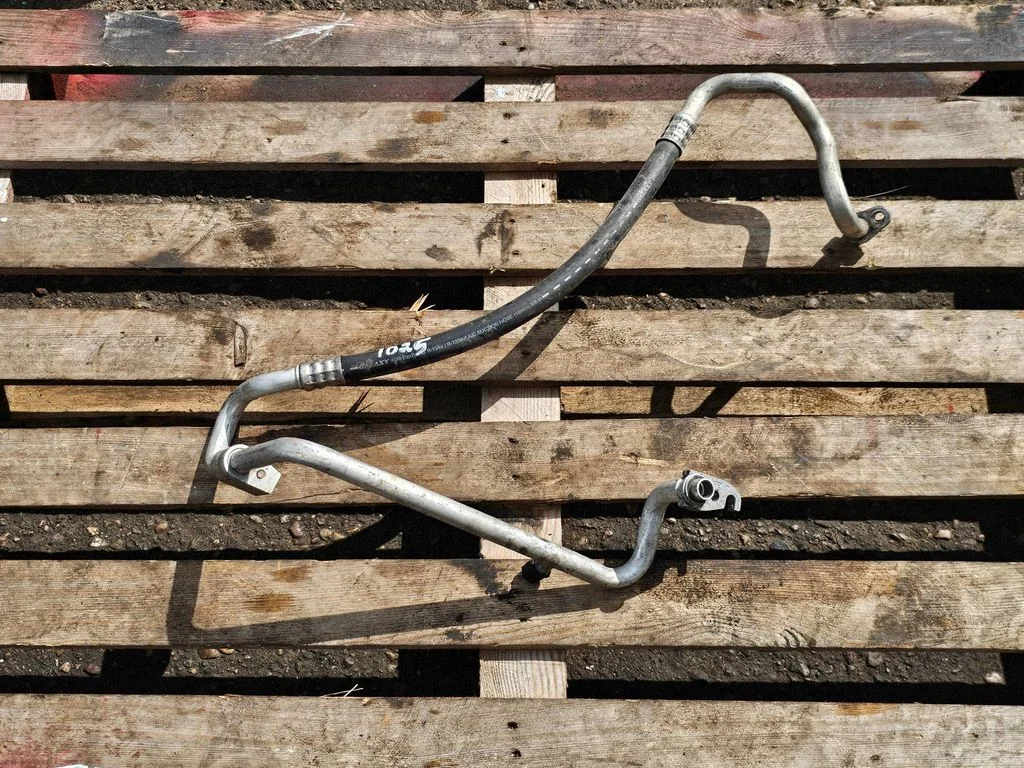 Air conditioning (A/C) pipe/hose R134A