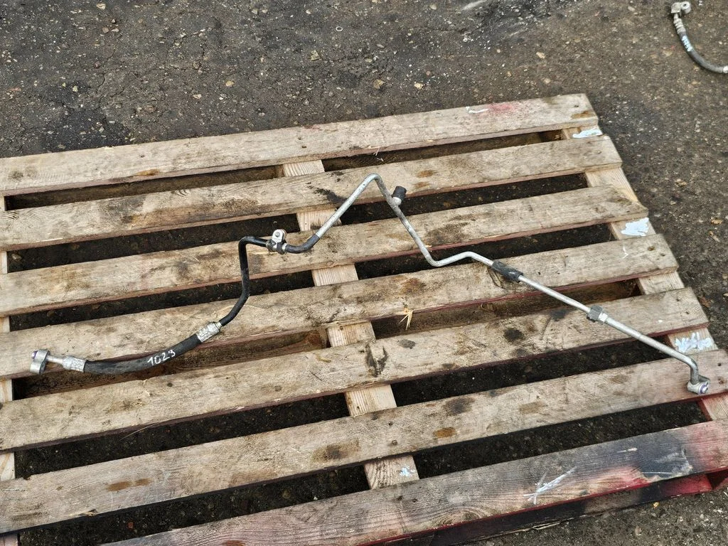 Air conditioning (A/C) pipe/hose