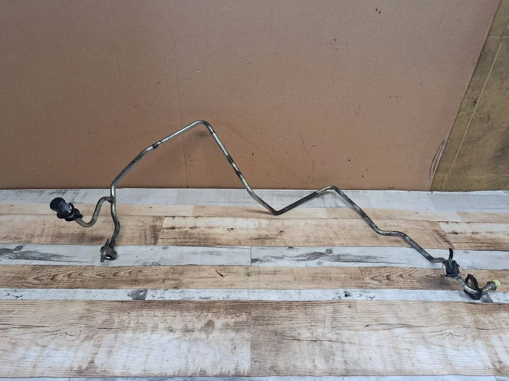 Air conditioning (A/C) pipe/hose