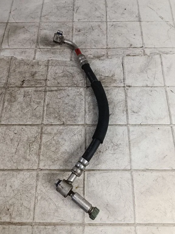Air conditioning (A/C) pipe/hose