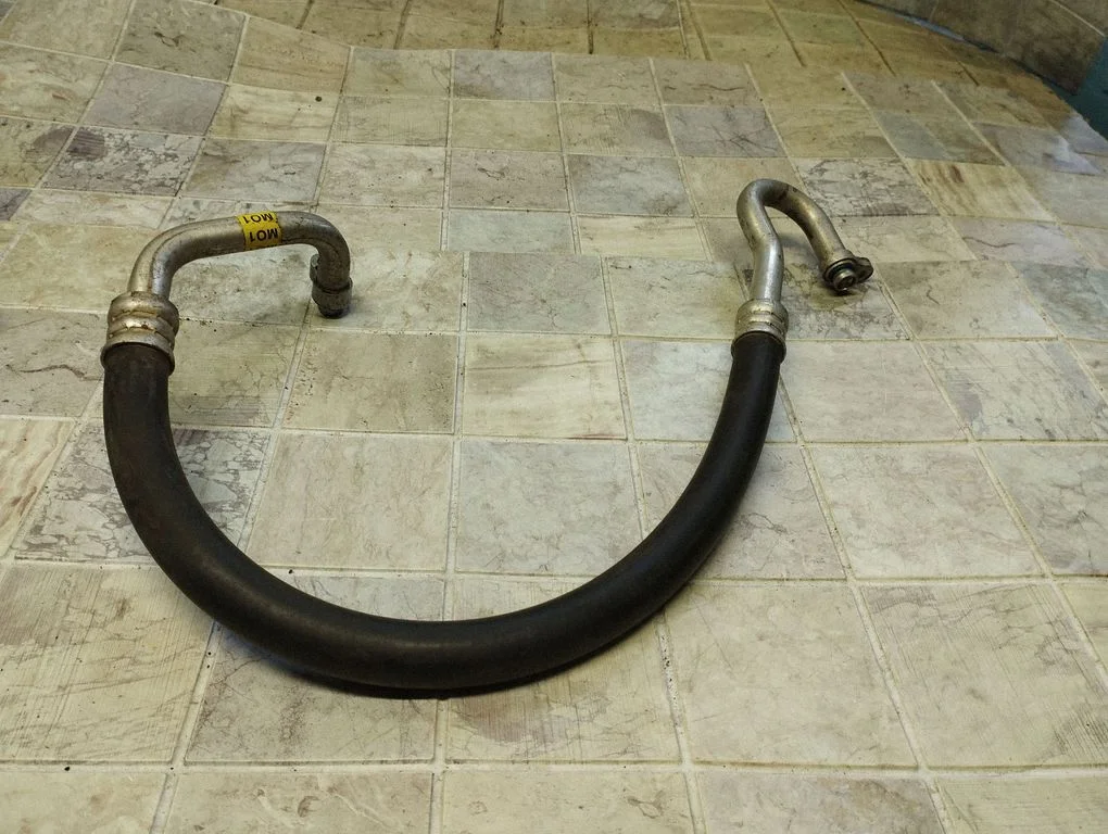 Kliimaseadme toru / voolik R134A