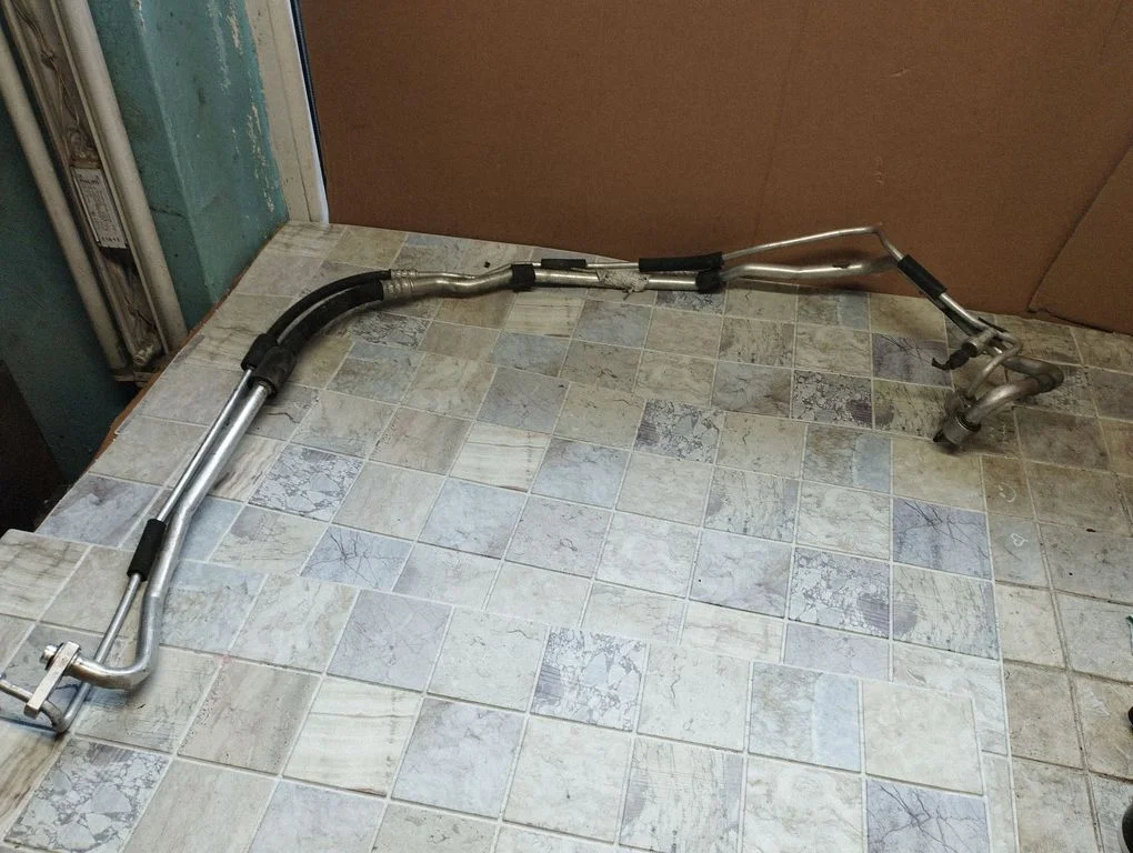 Air conditioning (A/C) pipe/hose