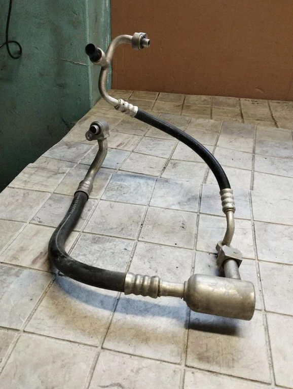 Air conditioning (A/C) pipe/hose