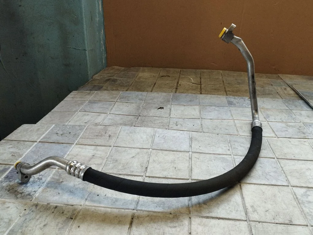 Air conditioning (A/C) pipe/hose 912000206