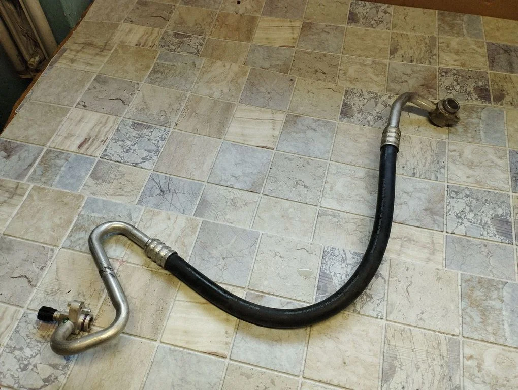 Air conditioning (A/C) pipe/hose 4G0260707M