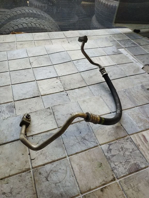 Air conditioning (A/C) pipe/hose