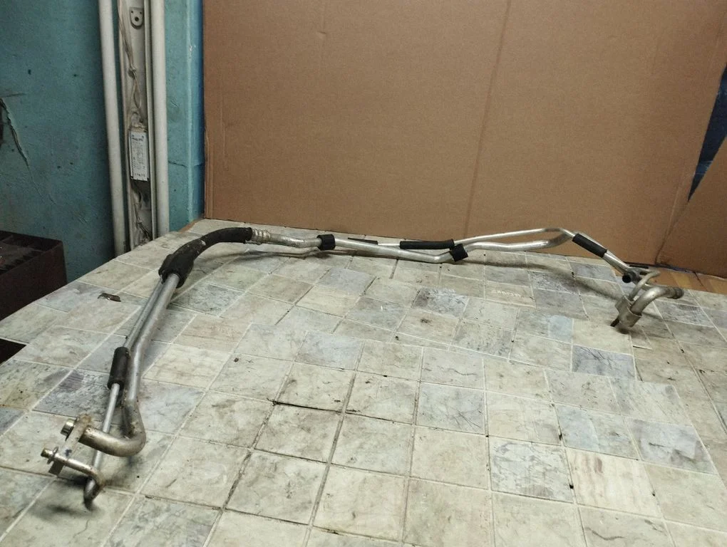 Air conditioning (A/C) pipe/hose – Opel Vectra C (2002-2005)