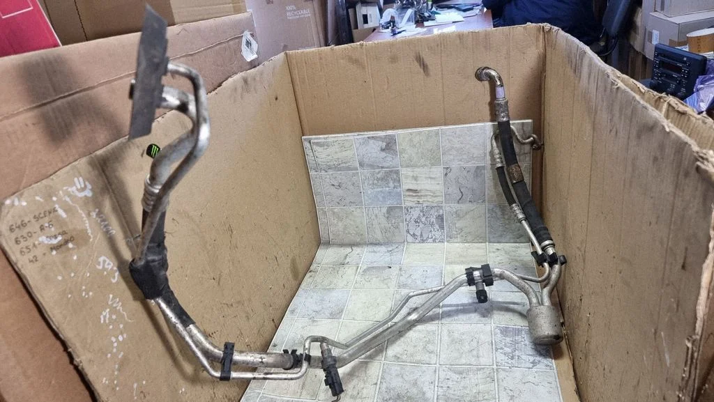 Air conditioning (A/C) pipe/hose
