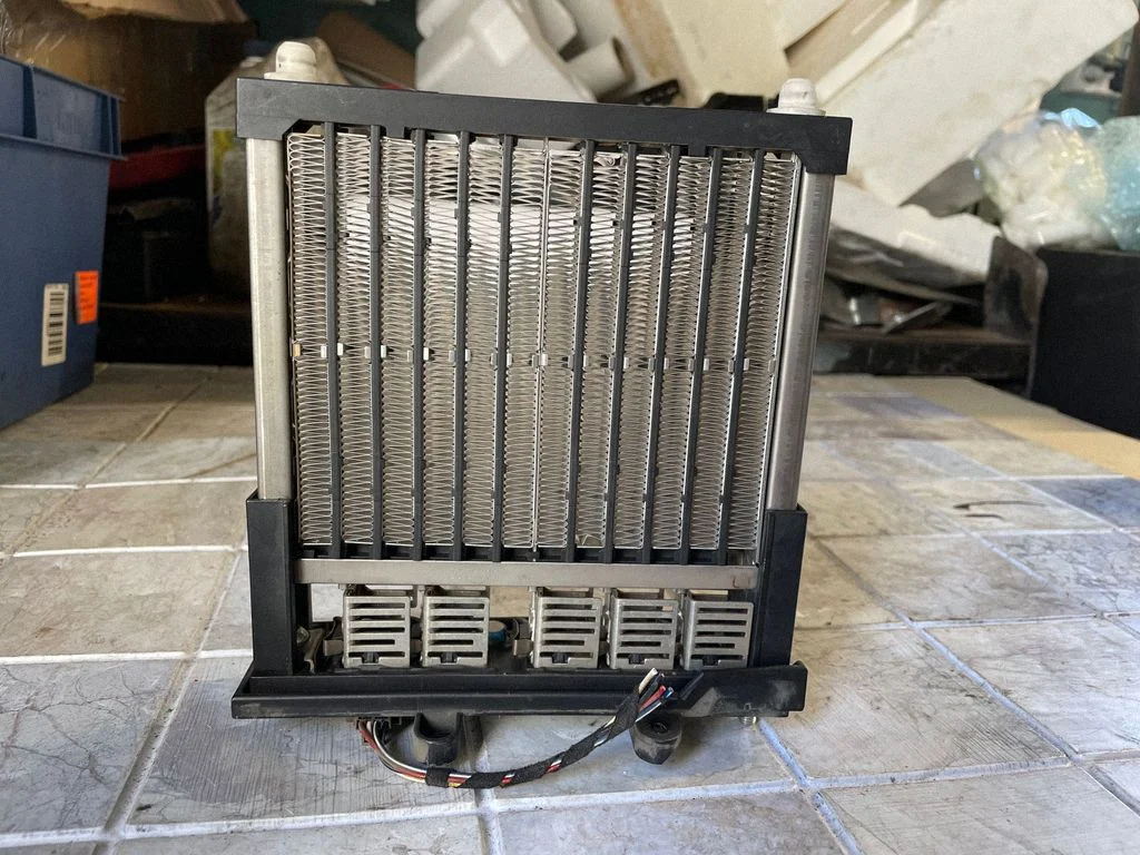 Elektriline salongi küttekeha radiaator 9140010409