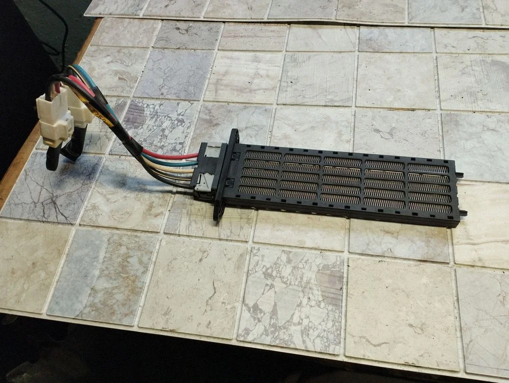 Electric cabin heater radiator – Subaru Outback (2009-2014)