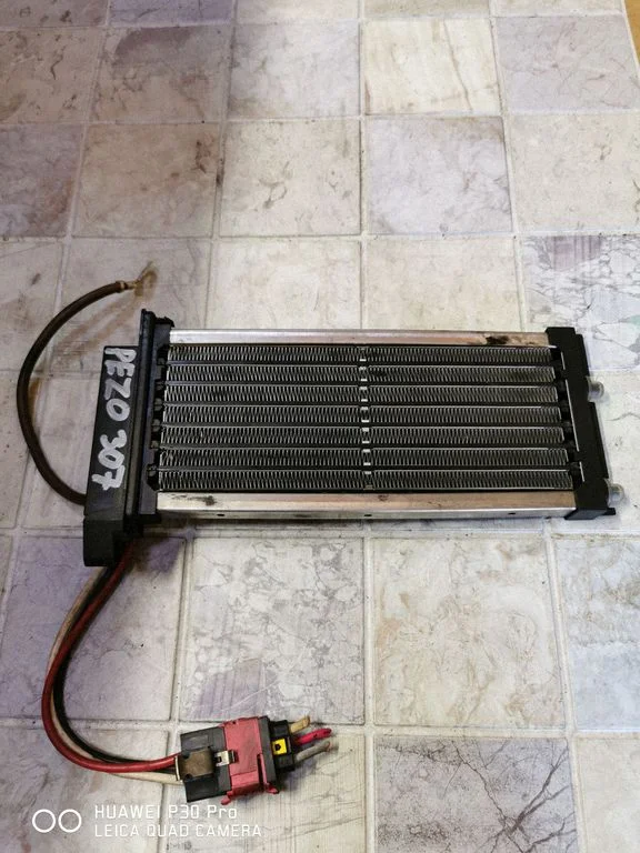 Electric cabin heater radiator – Peugeot 307 (2001-2005)