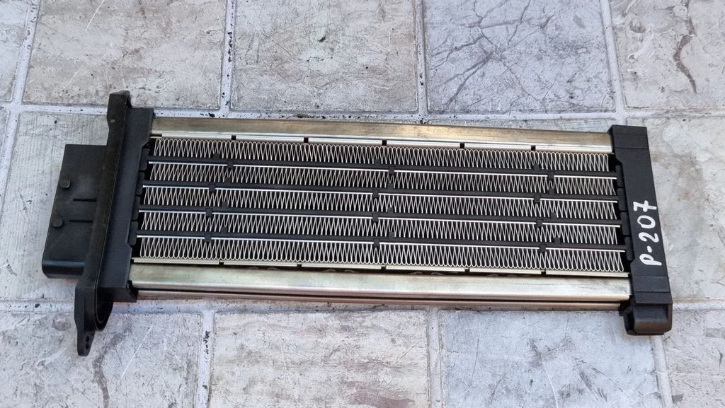 Elektriskais salona krāsniņas radiators 664447A