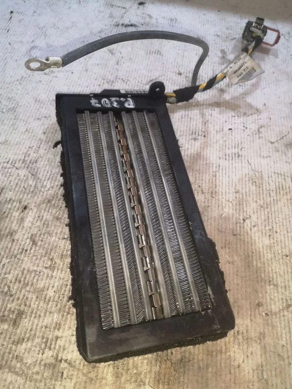 Electric cabin heater radiator – Peugeot 307 (2001-2005)