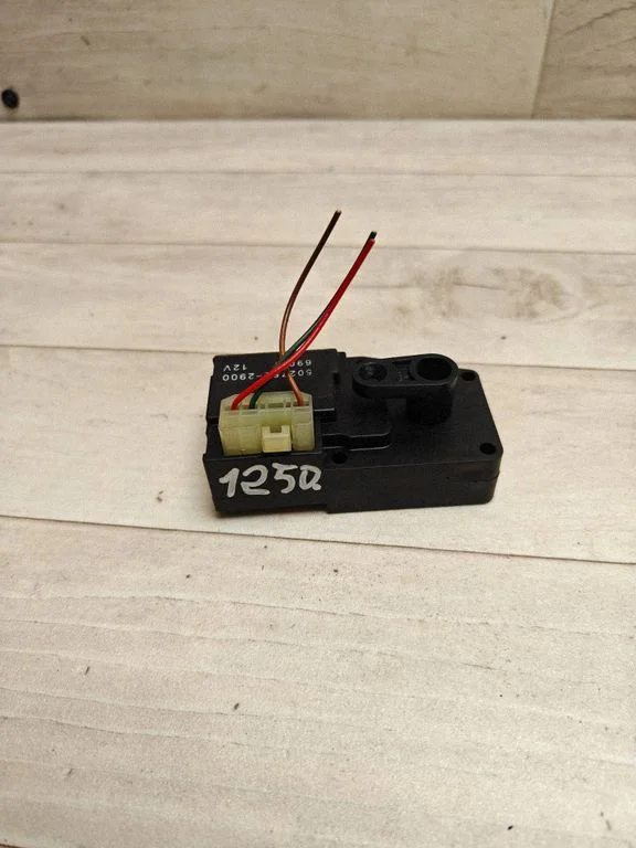 Gaisa aizvara motoriņš/aktuators 5027522900
