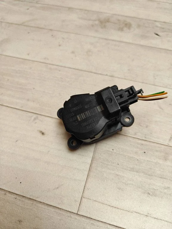 Air flap motor/actuator 52433779R0