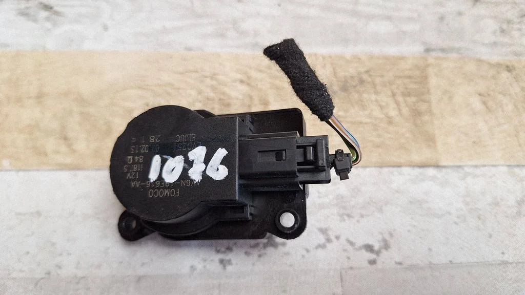 Air flap motor/actuator 19E616AA