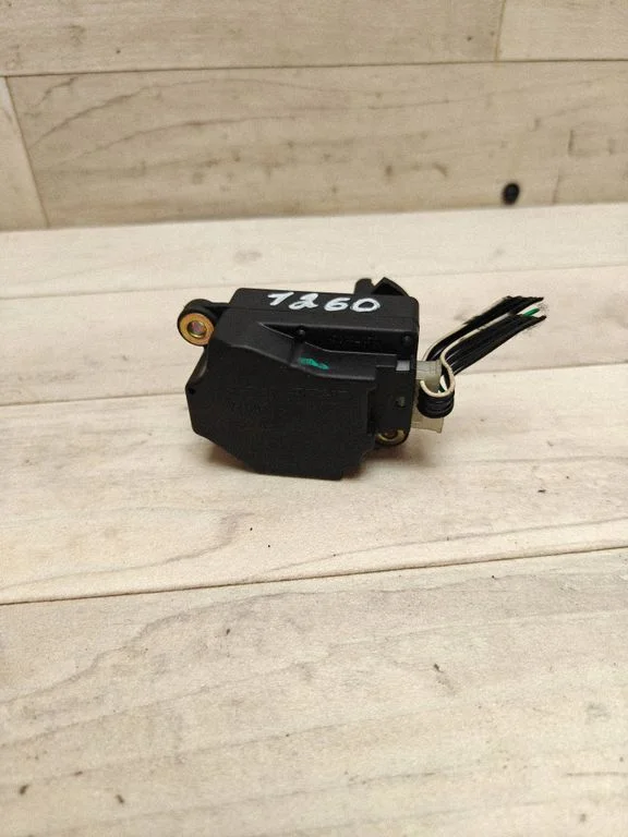 Air flap motor/actuator – Volvo XC90 (2003-2006)