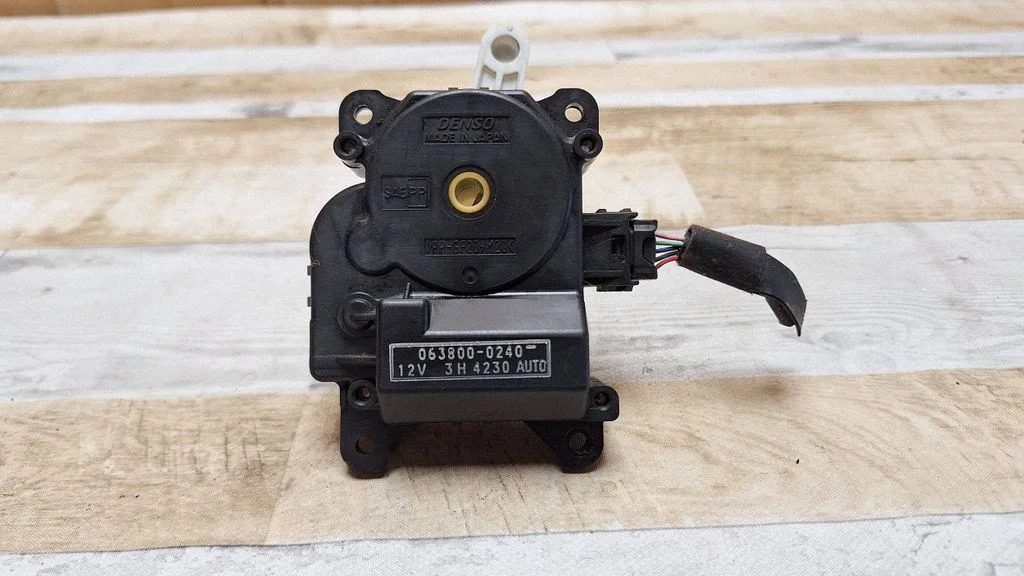 Air flap motor/actuator 0638000240