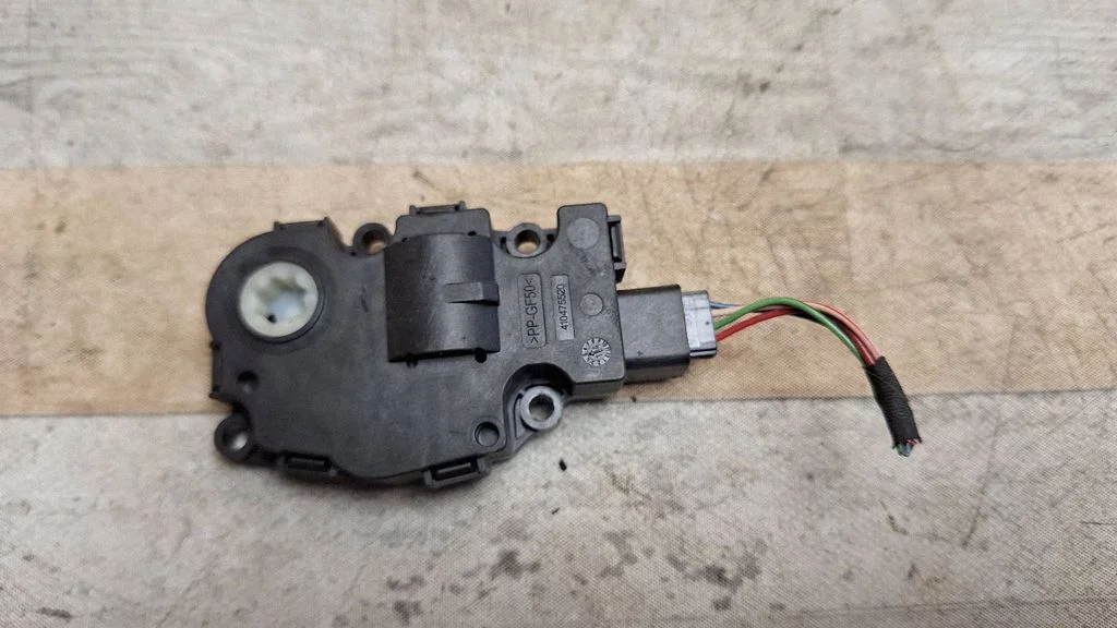 Air flap motor/actuator – BMW 3 Series F30 F35 F31 (2012-2018)