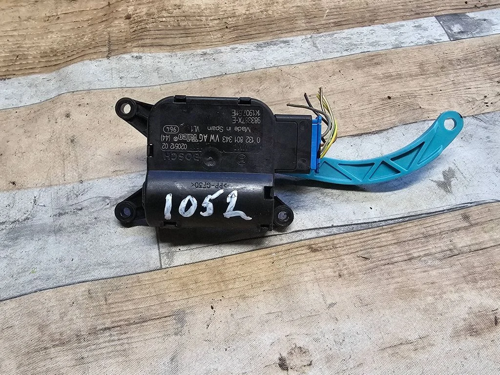 Air flap motor/actuator 1K1907511E