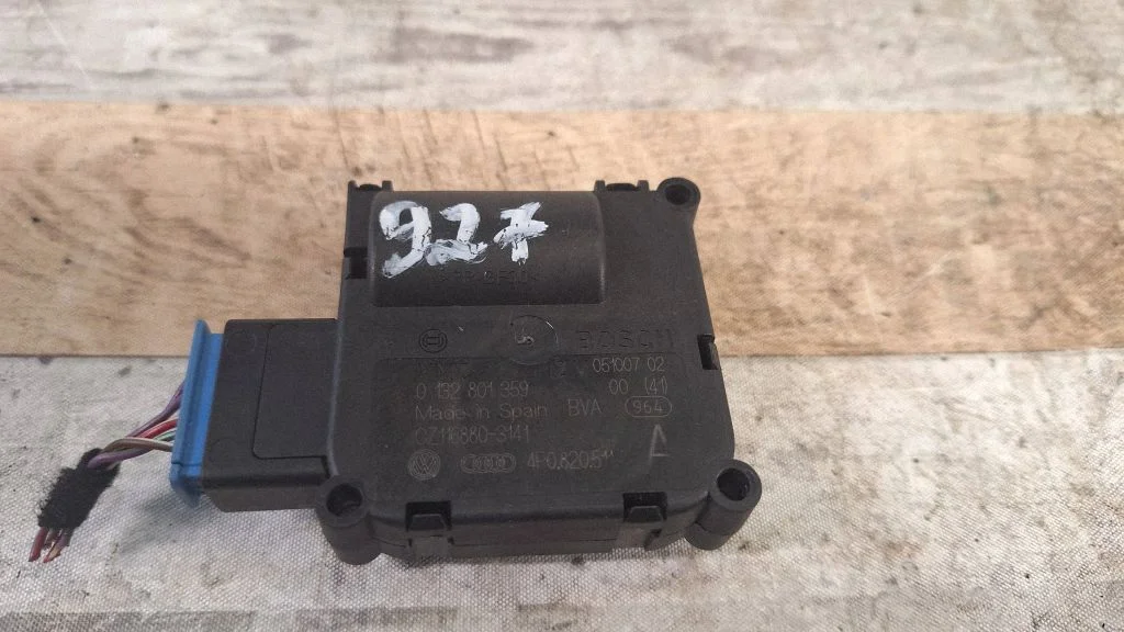 Air flap motor/actuator 0132801359