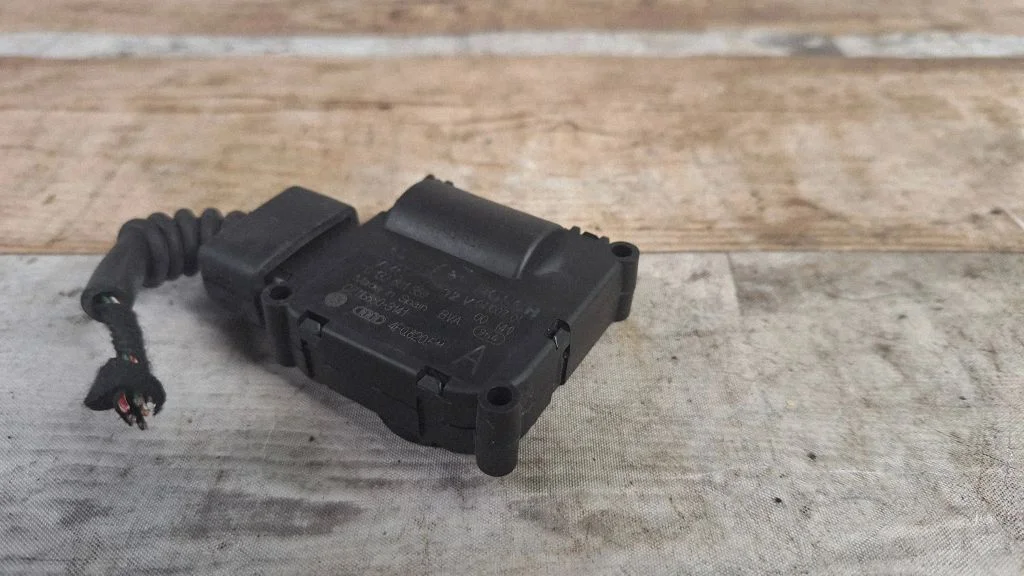 Air flap motor/actuator 0132801359