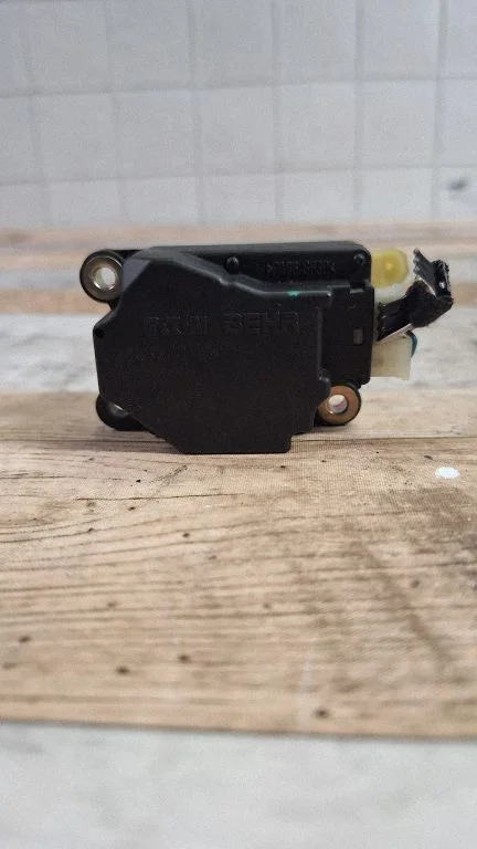 Air flap motor/actuator 75622