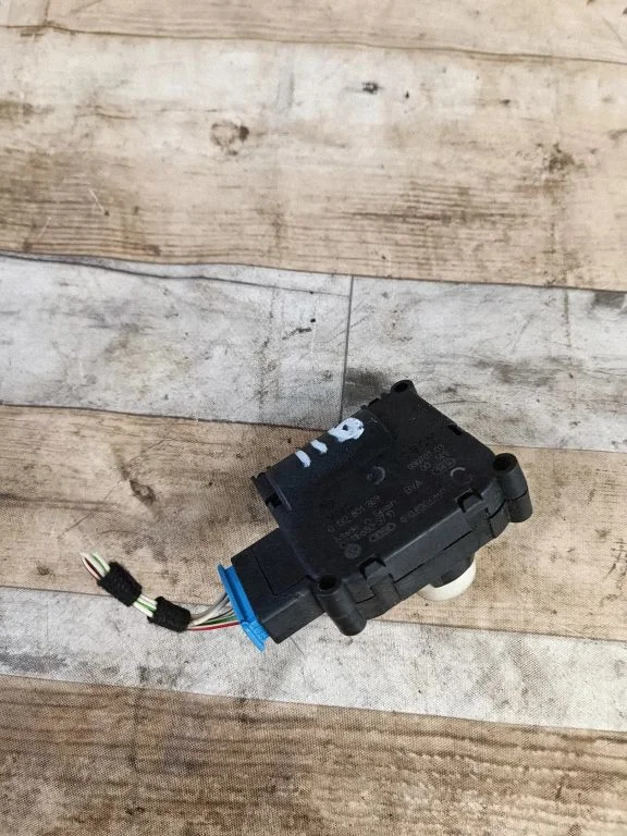 Air flap motor/actuator 0132801369