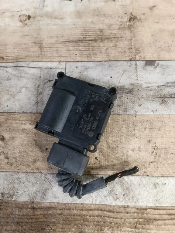 Air flap motor/actuator 0132801359