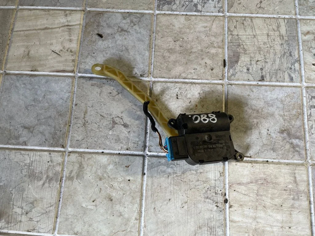 Air flap motor/actuator 0132801340