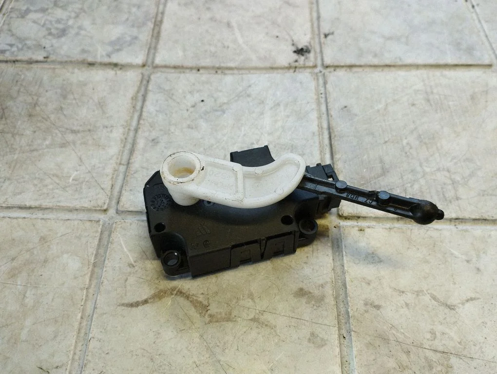 Air flap motor/actuator CZ1139300857