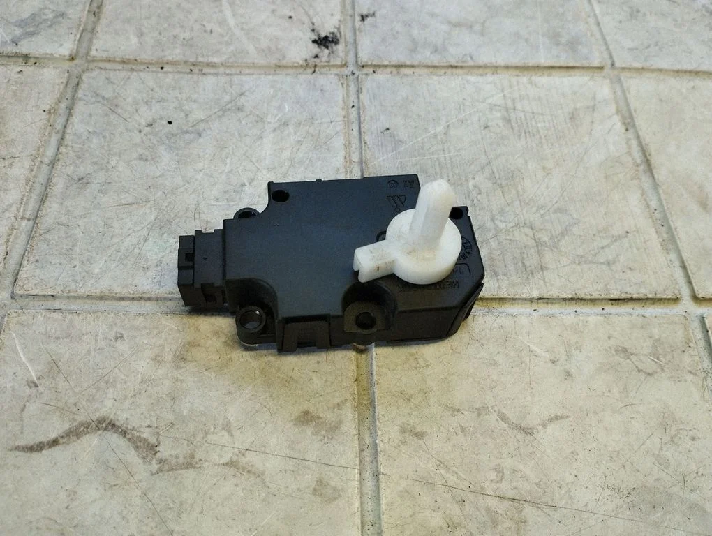 Air flap motor/actuator CZ1139300857