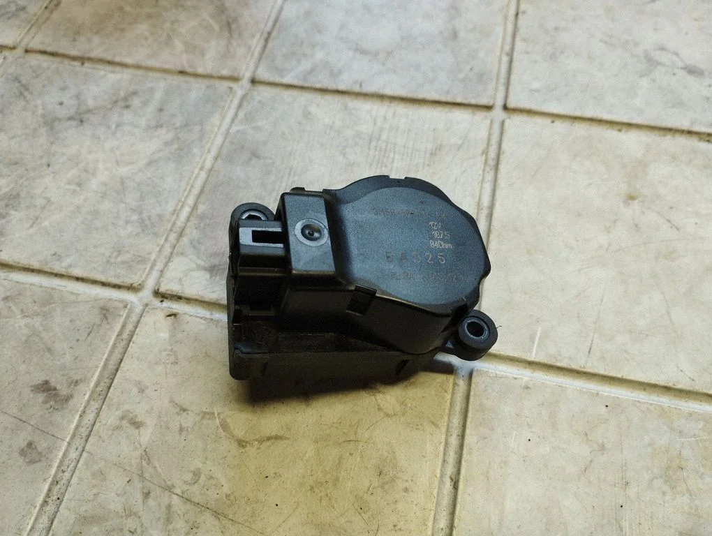 Õhuklapi mootor / ajam 3M5H19E616AB