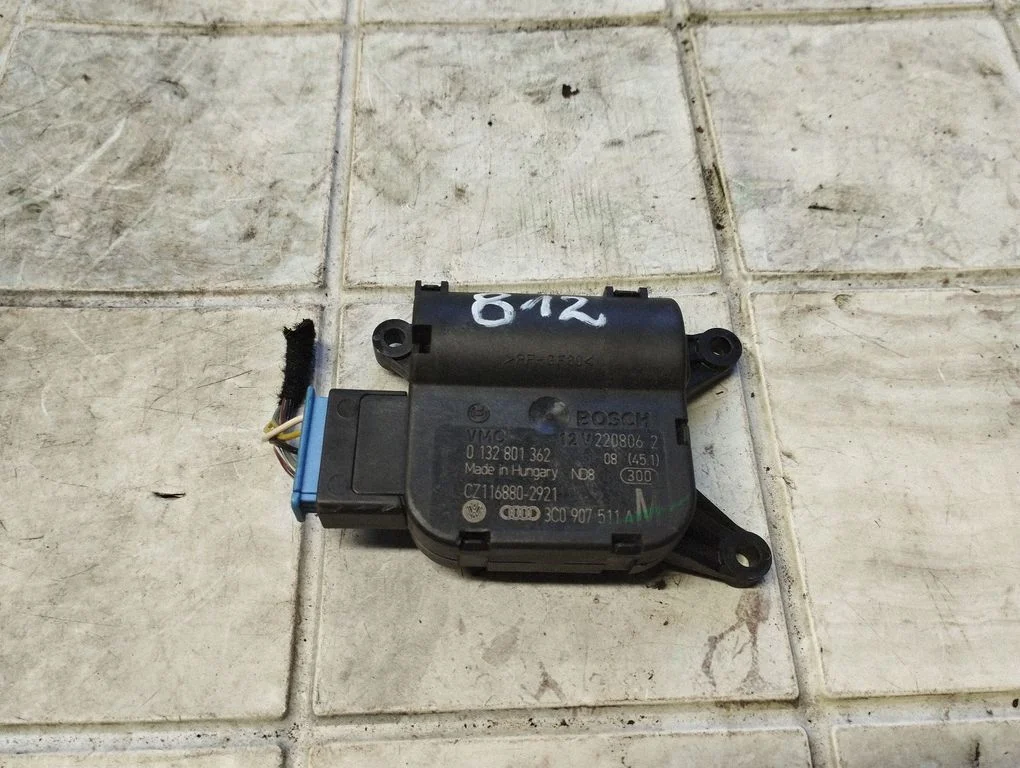Gaisa aizvara motoriņš/aktuators 3C0907511A
