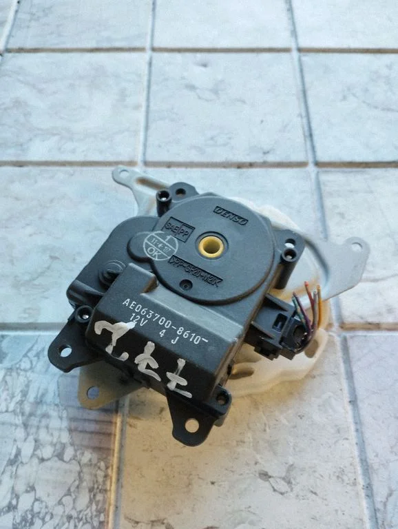 Air flap motor/actuator AE0637008610