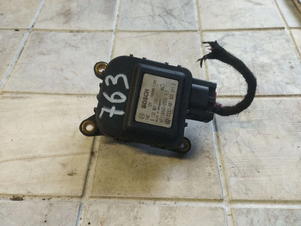 Õhuklapi mootor / ajam 4B1820511D